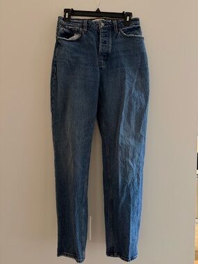 Abercrombie & Fitch High-Rise Straight-Leg Jeans in Medium Blue